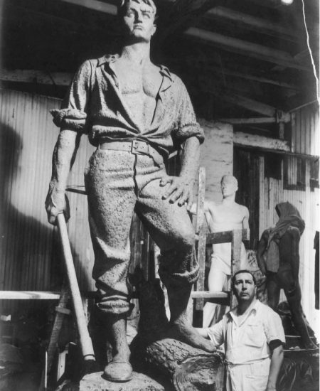 Caringi e o Monumento ao Colono